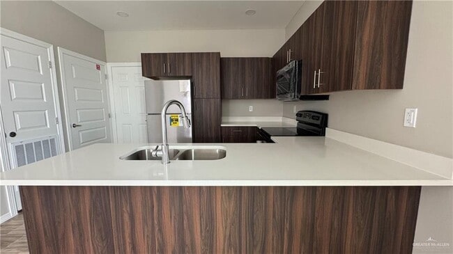 Photo - 14 La Vista Ave Unit 3