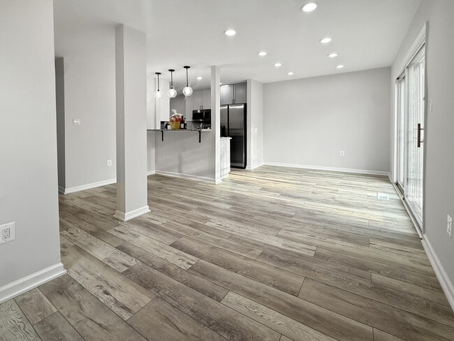 Área común - 1344 Barnaby Ter SE