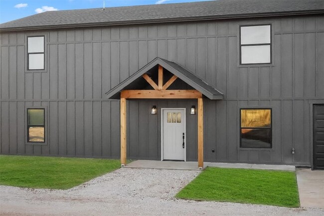 Photo - 26216 N 2960 Rd