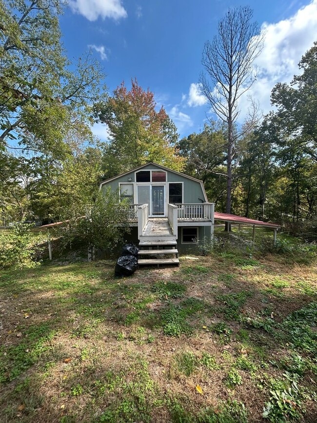 Photo - Modern Comfort Meets Country Charm in Litt...