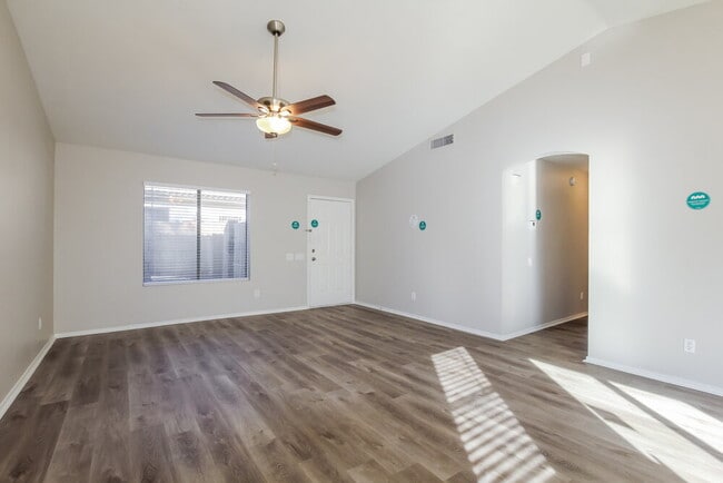 Photo - 20212 N 34th Pl