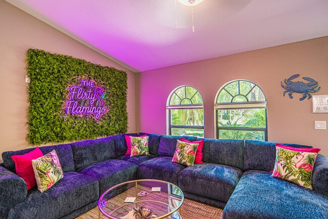 Photo - 5280 S Elm Ave Unidad SI ID1049726P