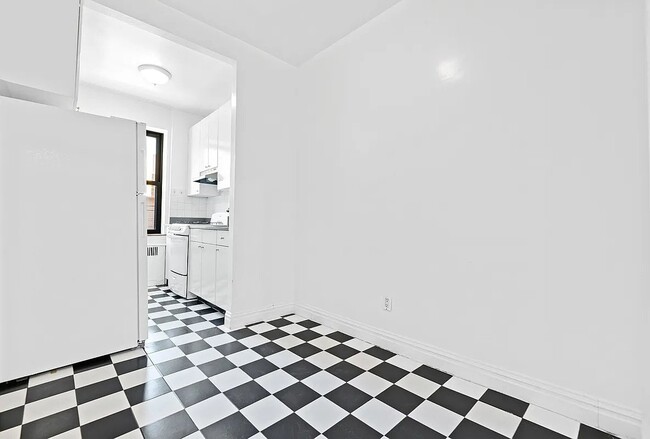 Photo - 101 E 116th St Unidad 2C