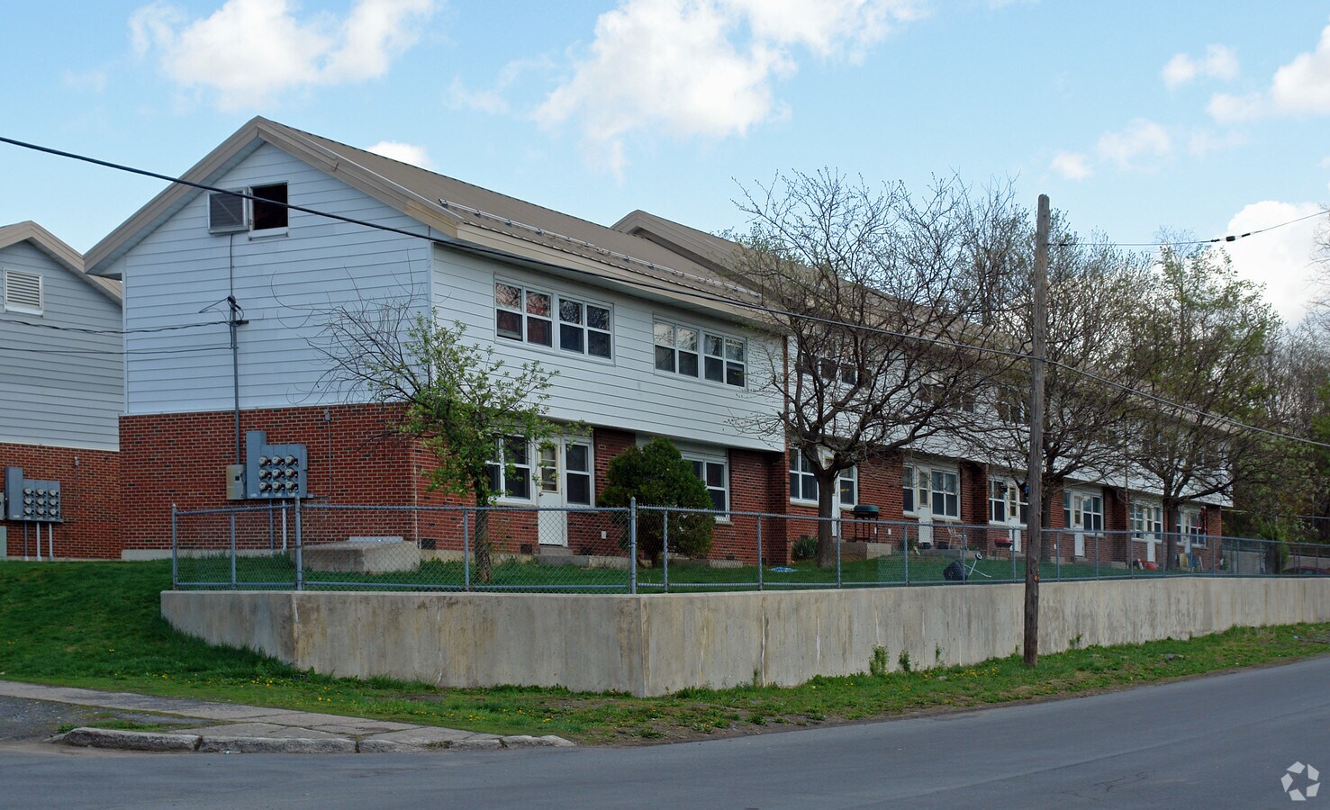 Photo - Maywood Terrace Apartments