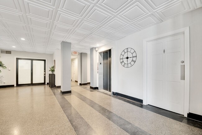 Photo - Fort Wood Apartments