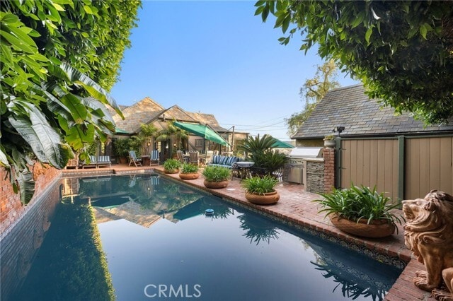 Photo - 486 Holly St