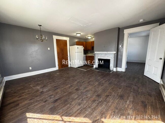 Photo - 62 State St Unit 4