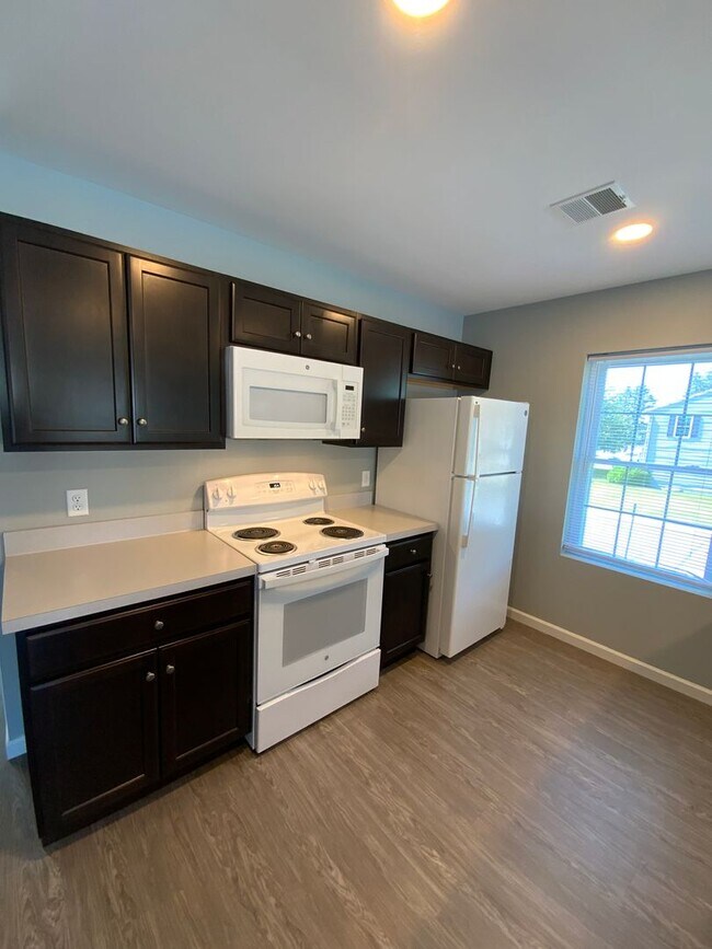 Photo - 200 Larkspur Ln Unidad 200 LARKSPUR LANE #104