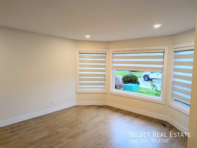 Photo - 7580 Sapphire Dr