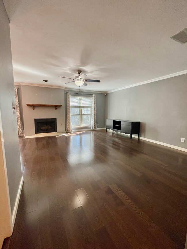 Photo - 3314 Douglas Ave Unit 3314 Douglas Ave #205