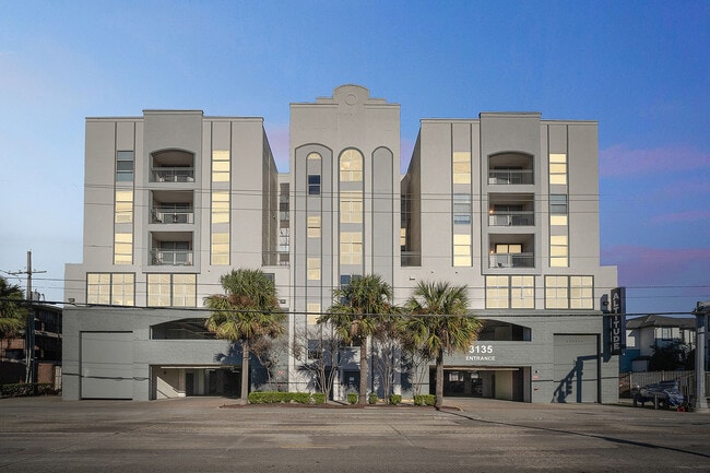 15_3135_Highland_Rd_Baton_Rouge_LA_70802-Exterior-A7304466 - Arc225