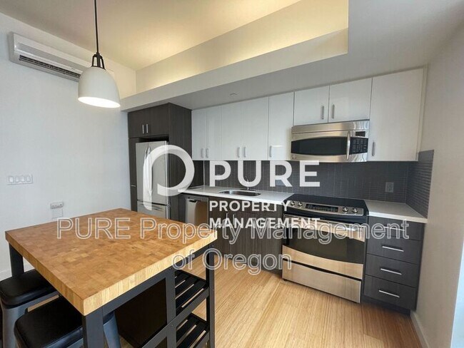 Photo - 1455 N Killingsworth St Unidad 317