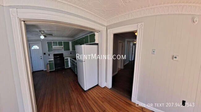 Photo - 203 Center St Unit 1