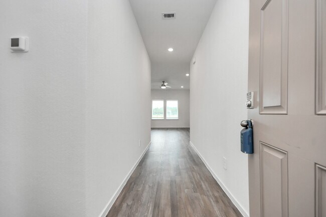 Photo - 18683 Bernoulli Dr