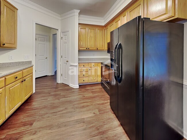 Photo - 1305 Groveland Trl