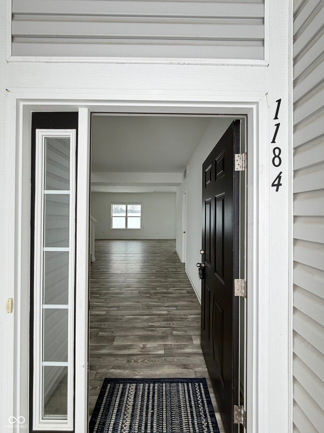 Photo - 1184 Lakeshore Dr