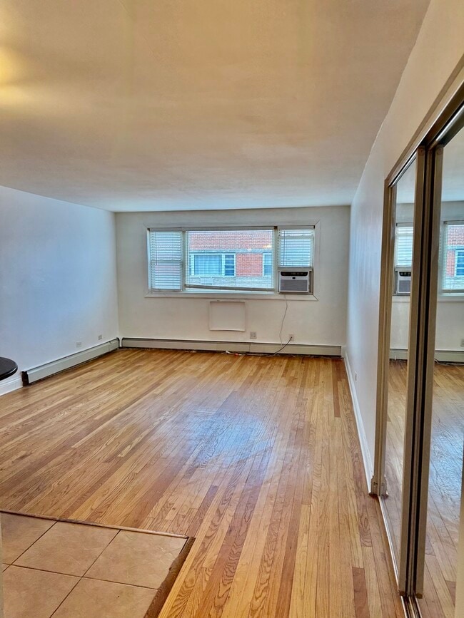 Photo - 2401 W Balmoral Ave Unit 3D