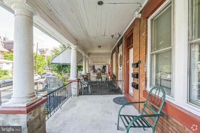 Building Photo - 5005 N 12th St Rental