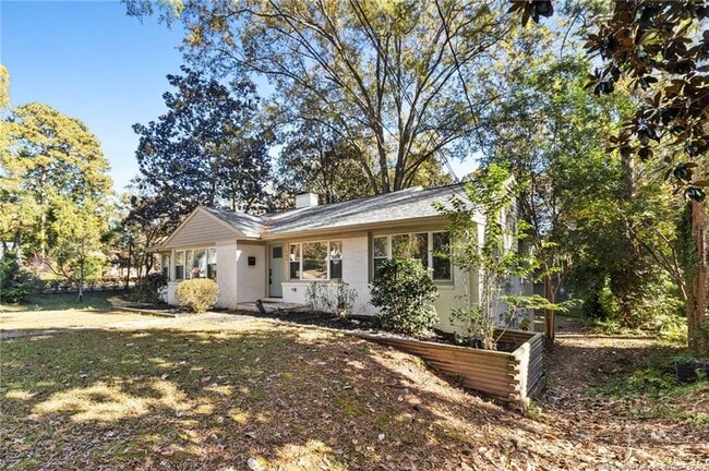 Photo - 505 Cross St