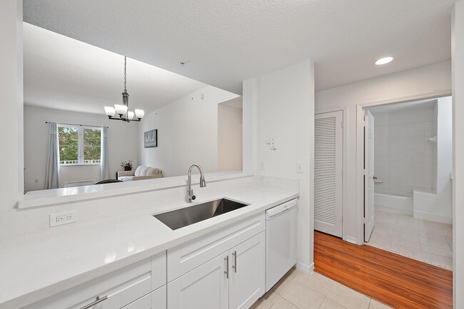 Photo - 1155 Main St Unit 219
