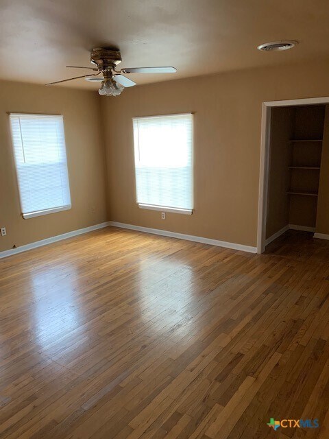 1205 Florence Rd