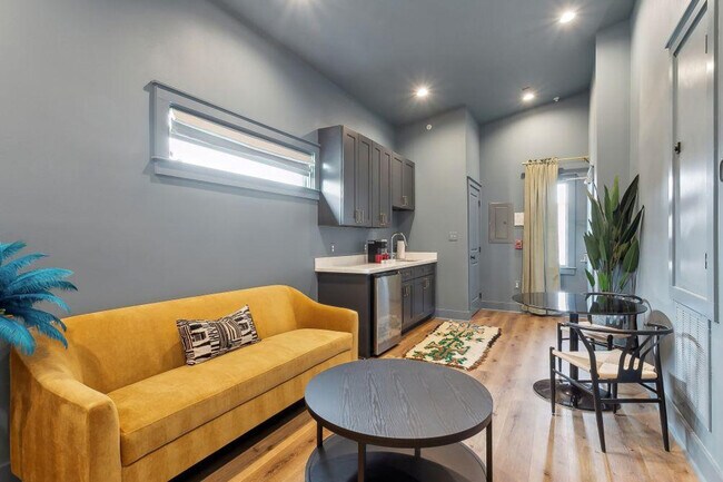 Building Photo - 1738 N Rampart St Unit ID1369010P