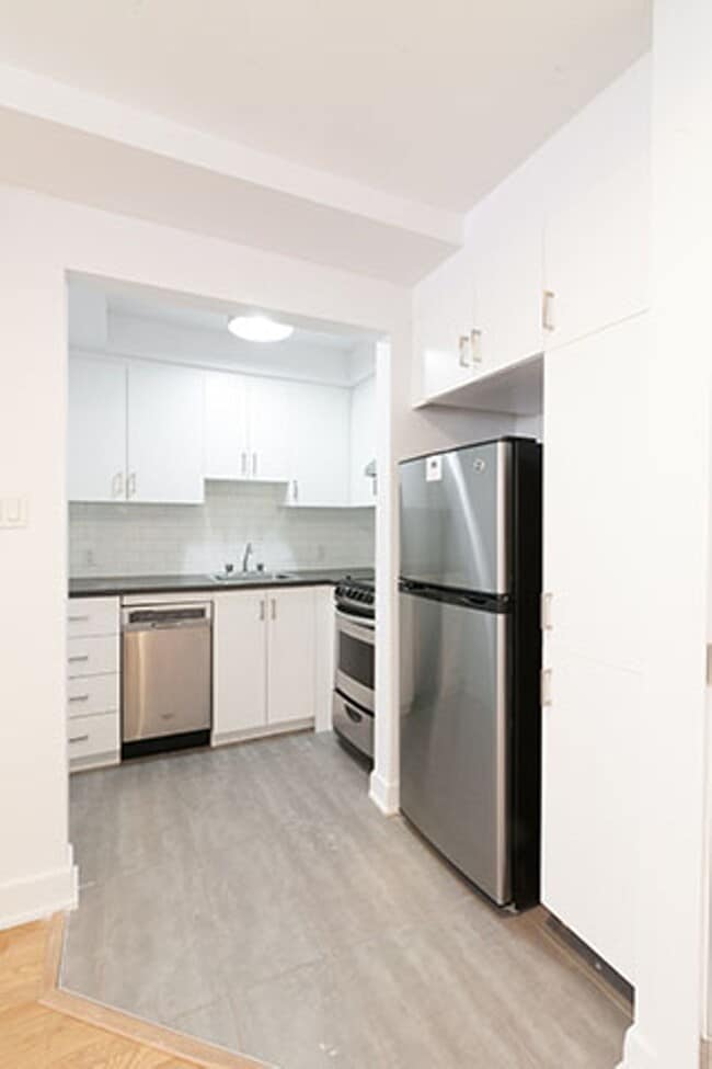 Photo - 760 Av. Galt Unit 2