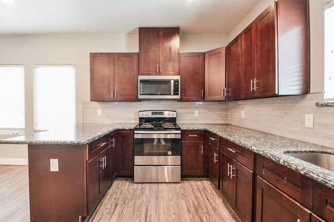 Photo - 3249 Dixie Dr Unit B