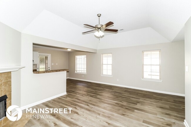 Photo - 1021 Crayton Ridge Dr