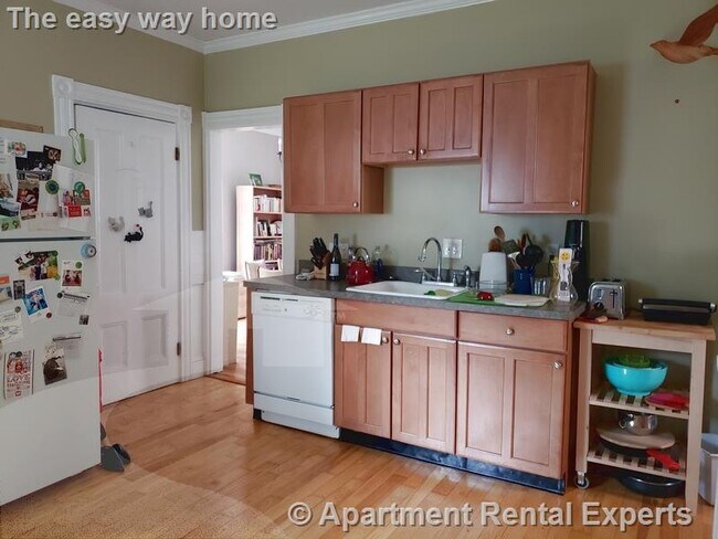 Photo - 67 Hudson St Apartments Unit 1