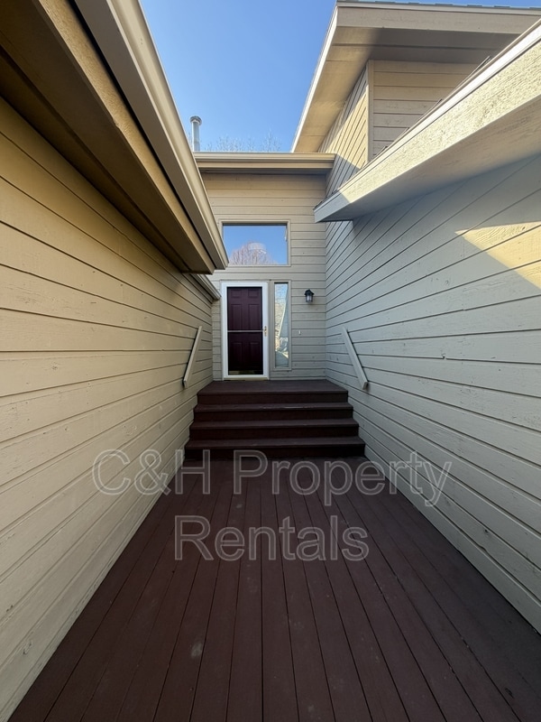 Photo - 3346 Racquet Club Dr