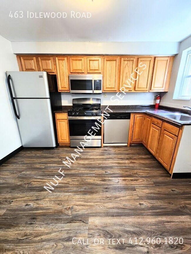 Photo - 463 Idlewood Rd