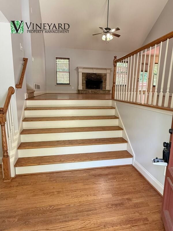 Photo - 102 Oak Ridge Trail