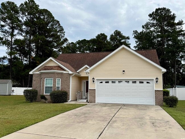 Building Photo - 229 Holden Dr