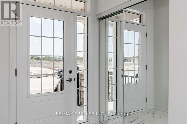 Photo - 57 Union Blvd