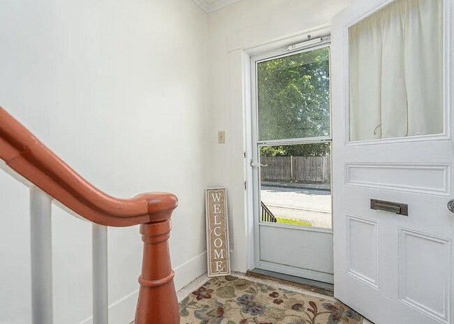 54 Maple St