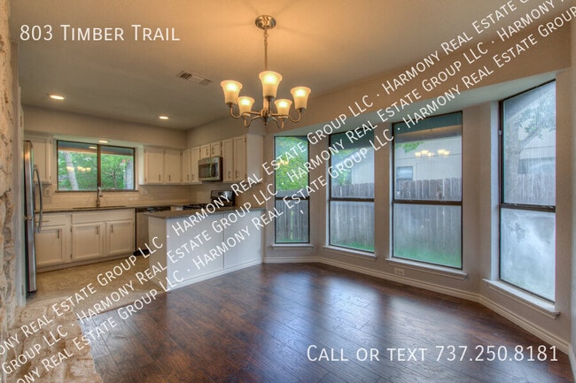 Photo - 803 Timber Trail