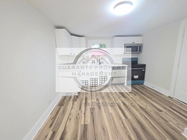 Photo - 404 E Elizabeth St