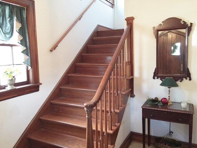 Photo - Raleigh Court Triplex