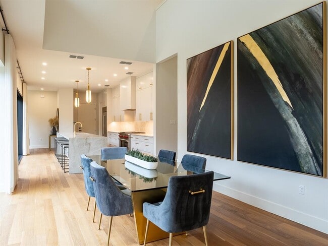 Photo - 805 W Live Oak St