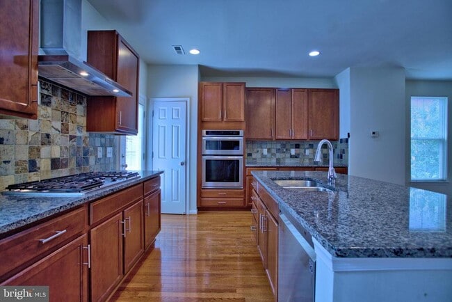 Photo - 9612 Stockwell Ln