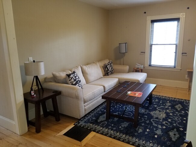 Photo - 8 Saint Paul St Unit 3