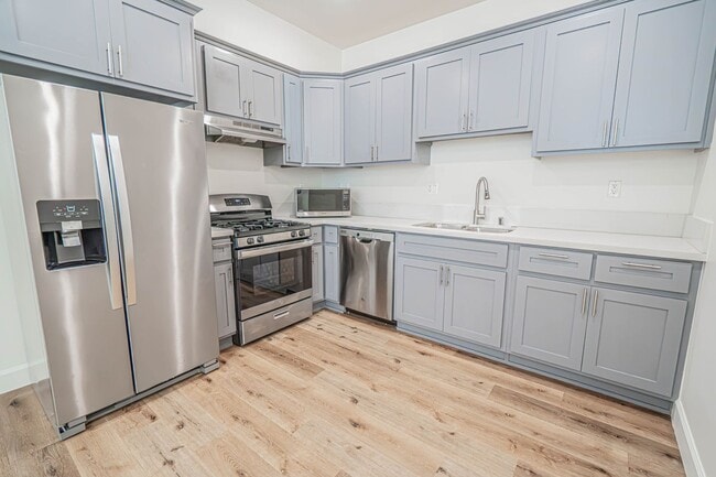 Photo - 14550 Burbank Blvd Unit 105