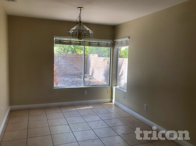 Photo - 6941 Wine River Dr