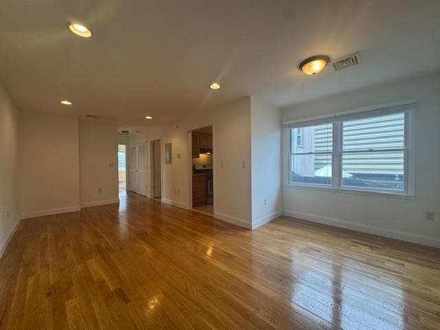 Building Photo - 9 W 8th St Unit 1 Rental