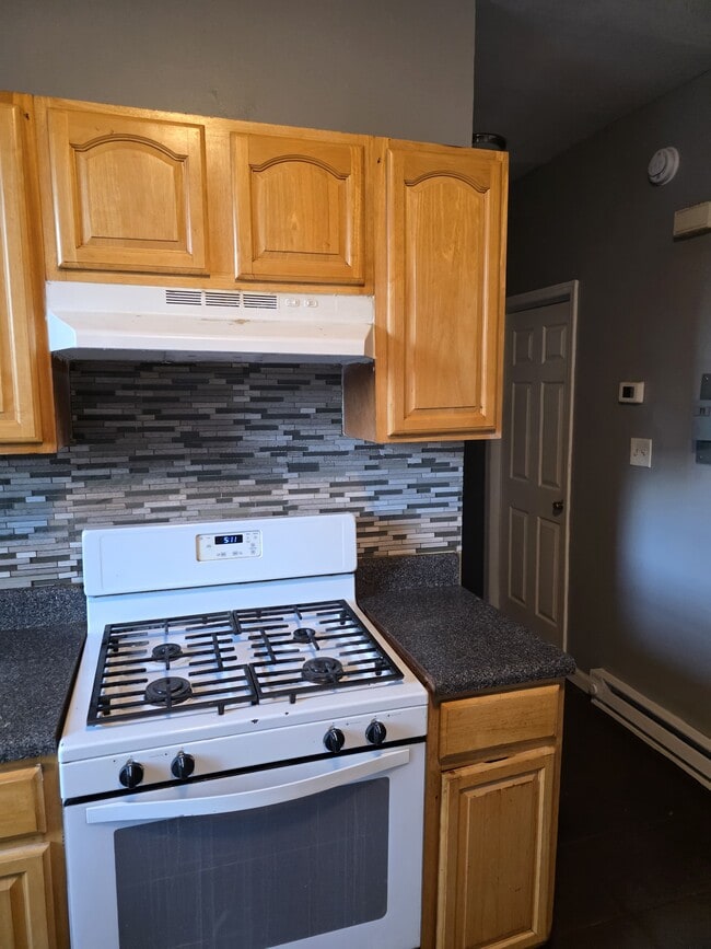 Photo - 706 Grove St Unit 1