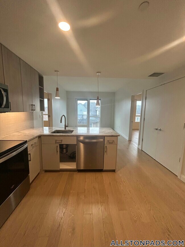 Photo - 55 Brighton Ave Unit 508