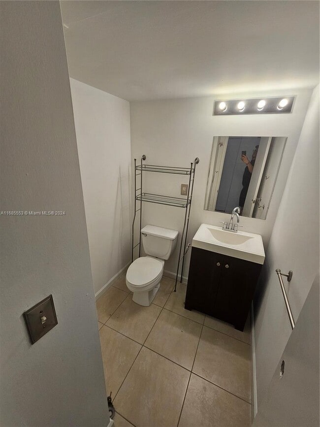 Photo - 1 bedroom in Sunny Isles Beach FL 33160