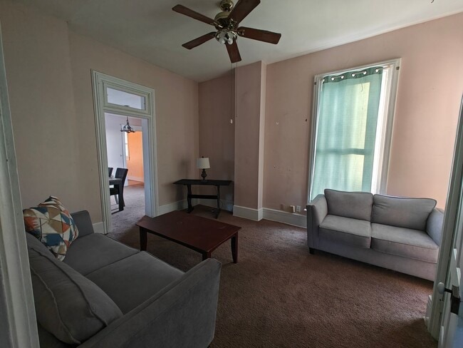 Photo - 28 W Franklin St Unit 28 #4