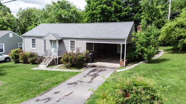 Photo - 2313 Brice St